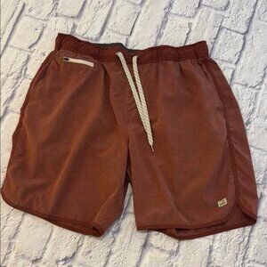 Vuori Men's Banks Shorts XL - Preowned / Excellent Condition
